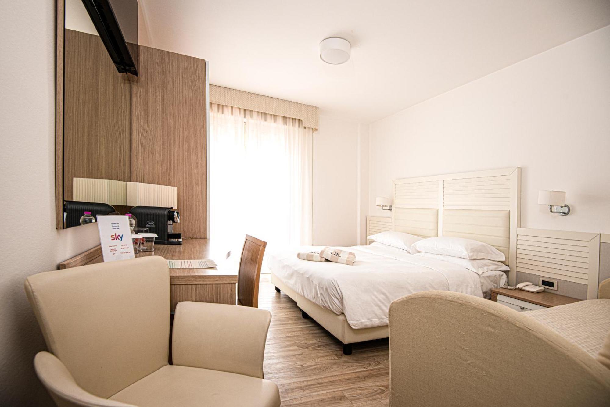Hotel Savoy Caorle Exterior foto